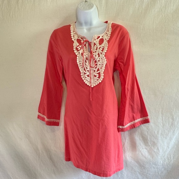 A-17 Charlie Paige Pink‎ Lace Detail 3/4 Sleeve Tunic Style Pullover Blouse Sz S - Picture 1 of 16